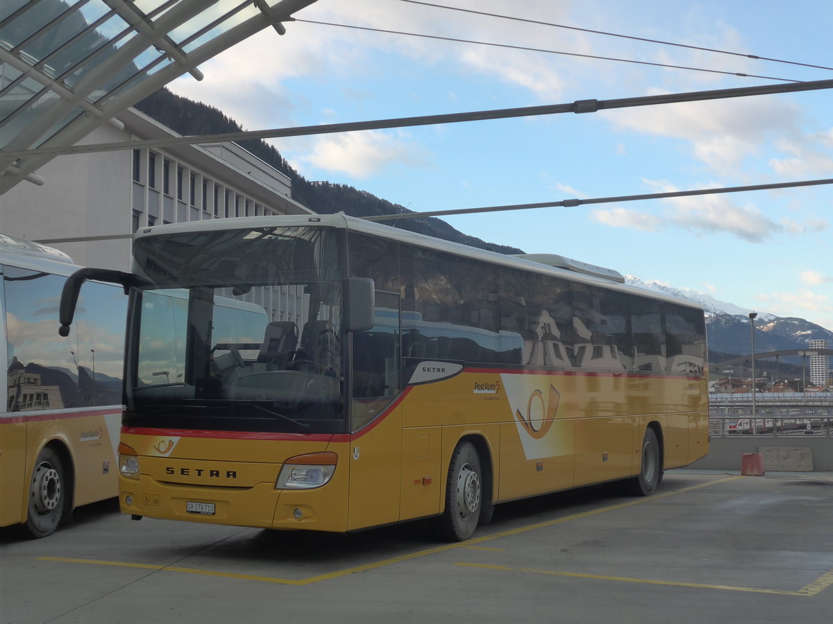 (212'551) - PostAuto Graub�nden - GR 179'710 - Setra am 7. Dezember 2019 in Chur, Postautostation