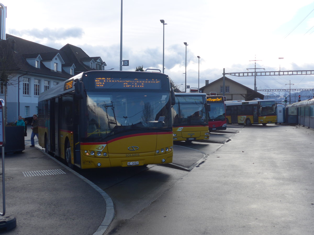 (212'915) - Lengacher, Wichtrach - Nr. 4/BE 26'963 - Solaris am 14. Dezember 2019 beim Bahnhof M�nsingen