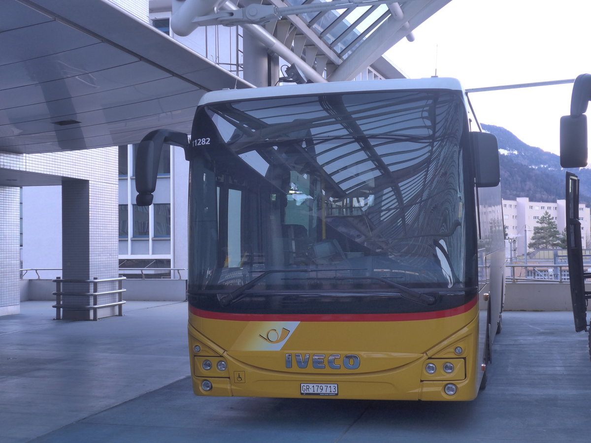 (213'213) - PostAuto Graub�nden - GR 179'713 - Iveco am 1. Januar 2020 in Chur, Postautostation