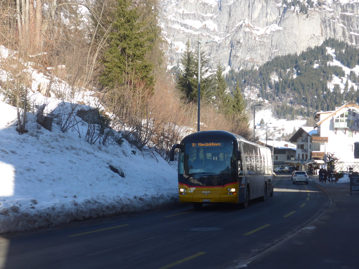 (213'255) - PostAuto Graub�nden - GR 162'988 - MAN am 1. Januar 2020 in Flims, Via Nova