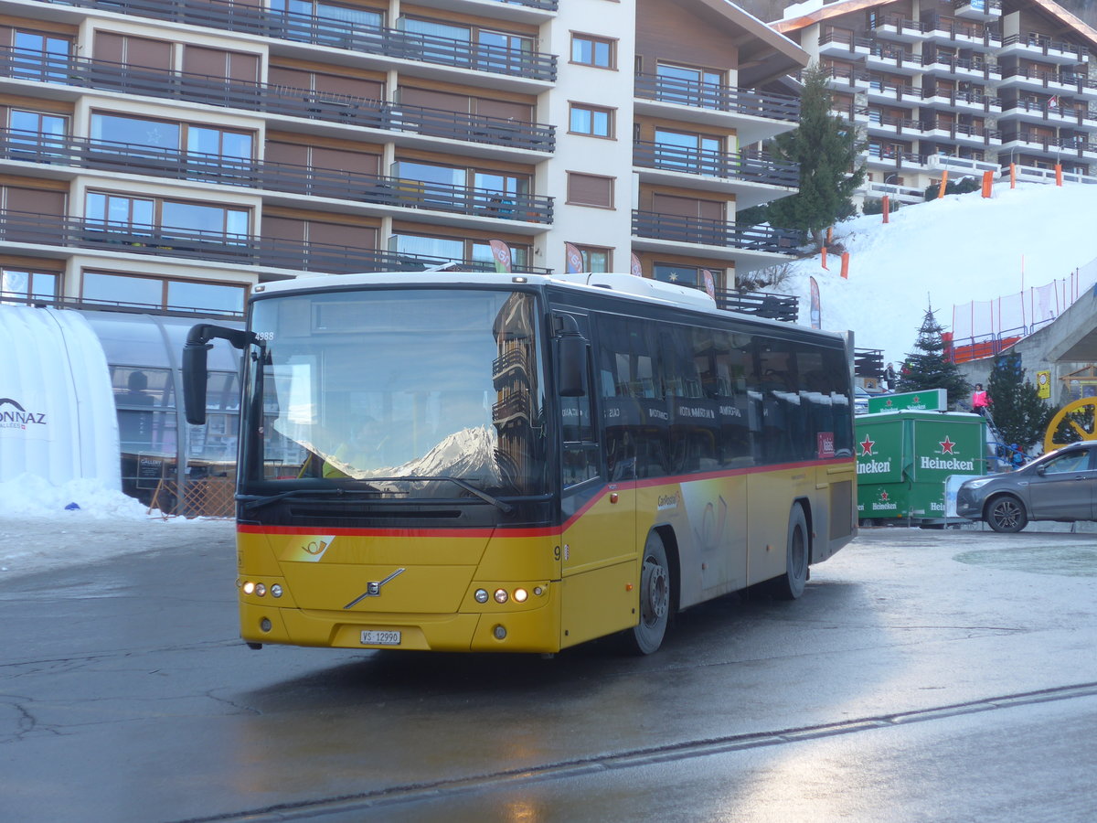 (213'346) - Lathion, Sion - Nr. 9/VS 12'990 - Volvo am 4. Januar 2020 in Haute-Nendaz, T�l�cabine