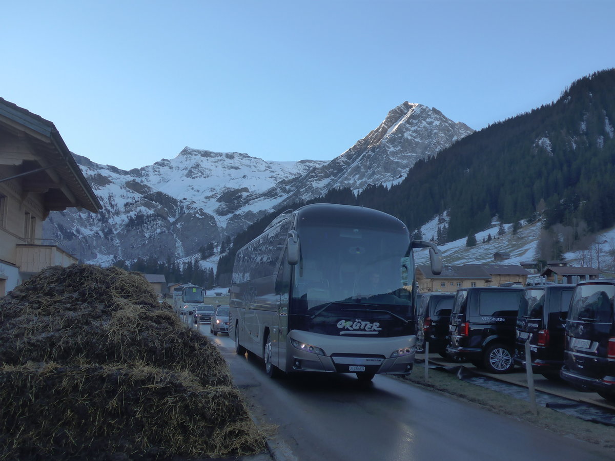 (213'502) - Gr�ter, Hochdorf - Nr. 14/LU 236'631 - Neoplan am 11. Januar 2020 in Adelboden, Weltcup