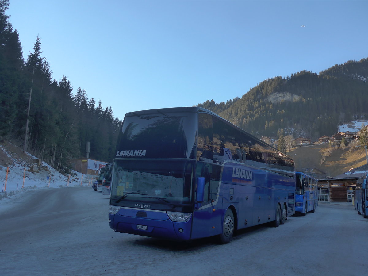 (213'717) - L�mania, Montreux - VS 137'480 - Van Hool am 11. Januar 2020 in Adelboden, ASB