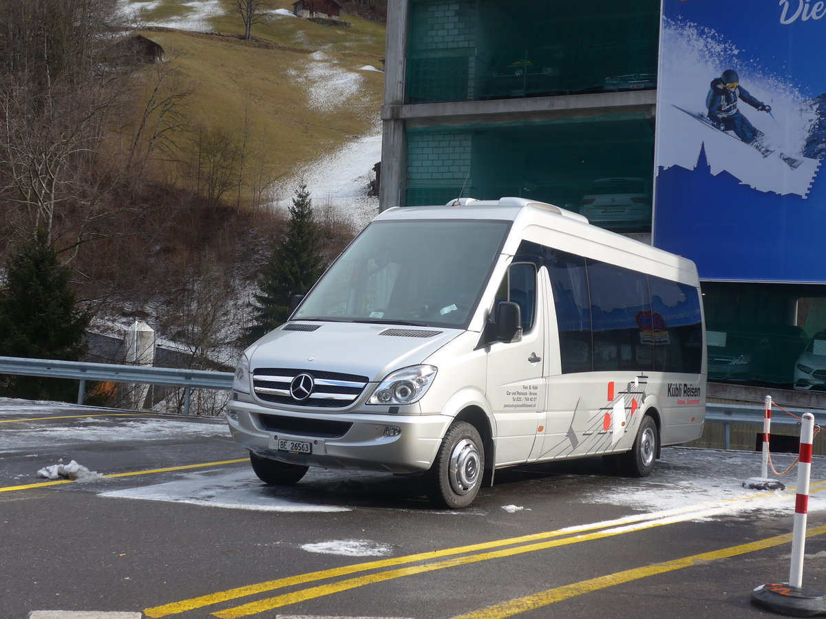 (213'924) - K�bli, Gstaad - BE 26'563 - Mercedes am 19. Januar 2020 in Lauterbrunnen, Parkhaus