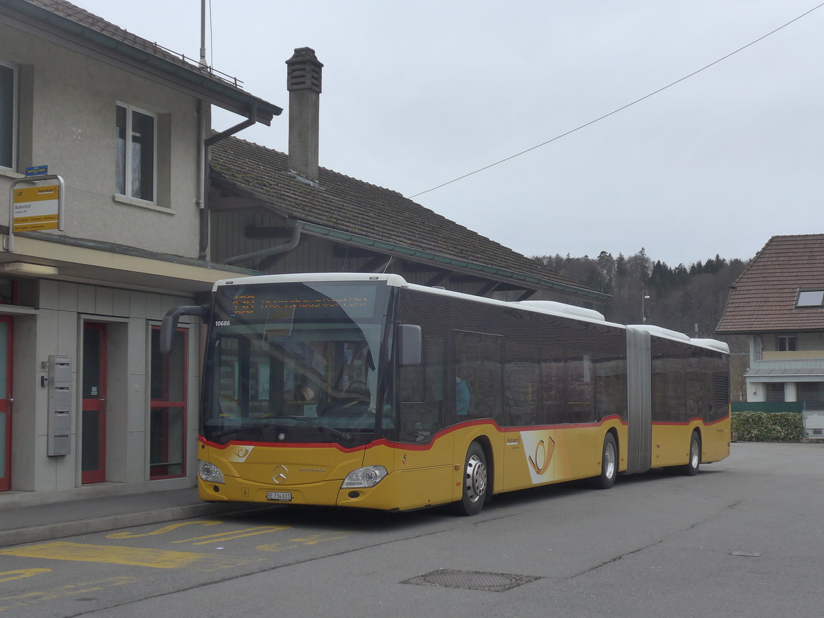 (215'041) - PostAuto Bern - Nr. 631/BE 734'631 - Mercedes am 2. M�rz 2020 beim Bahnhof Laupen