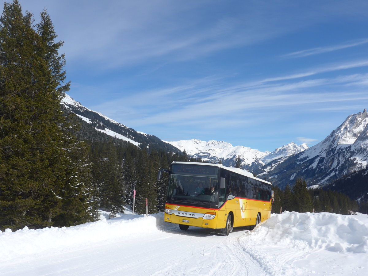 (215'072) - PostAuto Bern - BE 401'263 - Setra (ex AVG Meiringen Nr. 63) am 8. M�rz 2020 in Grindelwald, Alpiglen