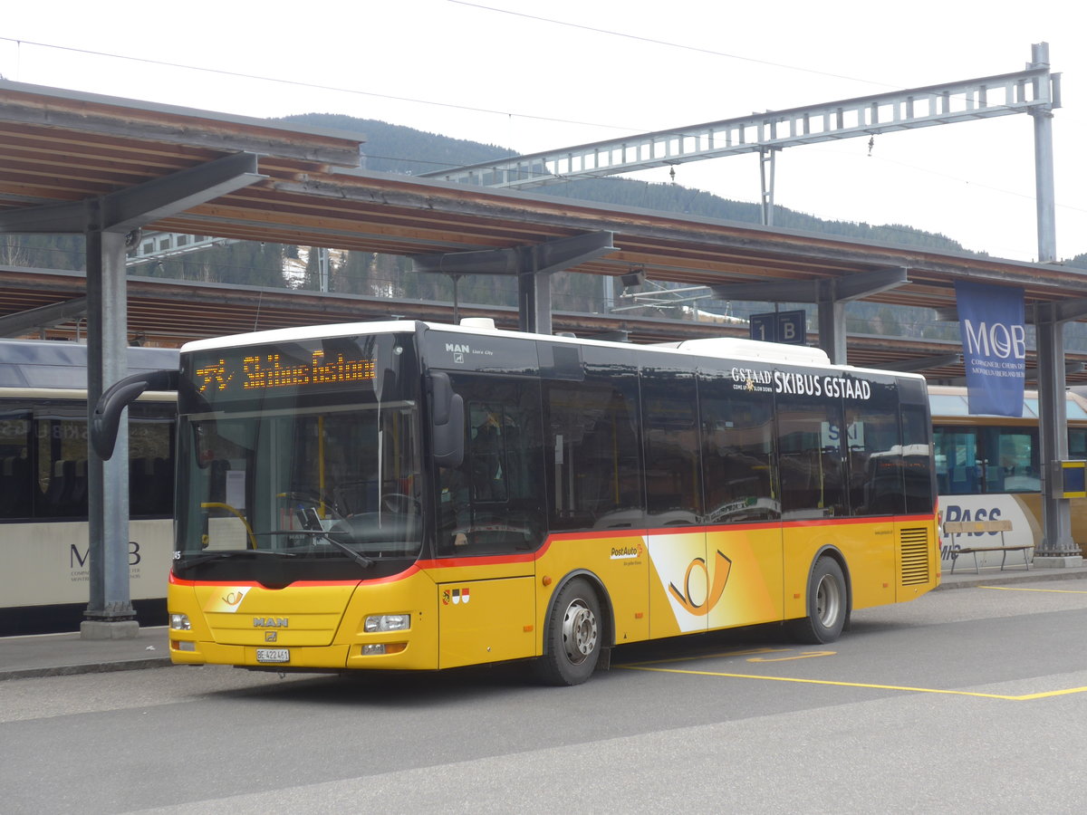 (215'132) - PostAuto Bern - BE 422'461 - MAN/G�ppel (ex AVG Meiringen Nr. 61) am 14. M�rz 2020 beim Bahnhof Gstaad- 