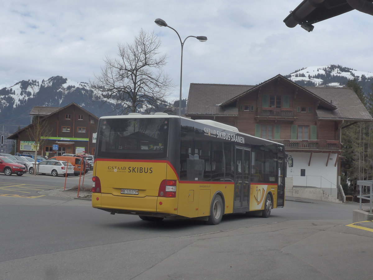 (215'139) - PostAuto Bern - BE 535'079 - MAN/G�ppel (ex Nr. 217; ex RBS Worblaufen Nr. 217) am 14. M�rz 2020 beim Bahnhof Gstaad