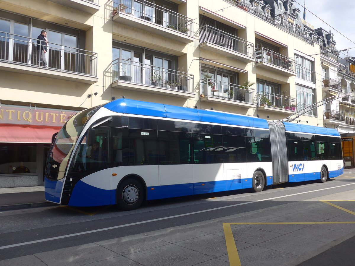 (215'155) - VMCV Clarens - Nr. 804 - Van Hool Gelenktrolleybus am 14. M�rz 2020 in Montreux, Escaliers de la Gare
