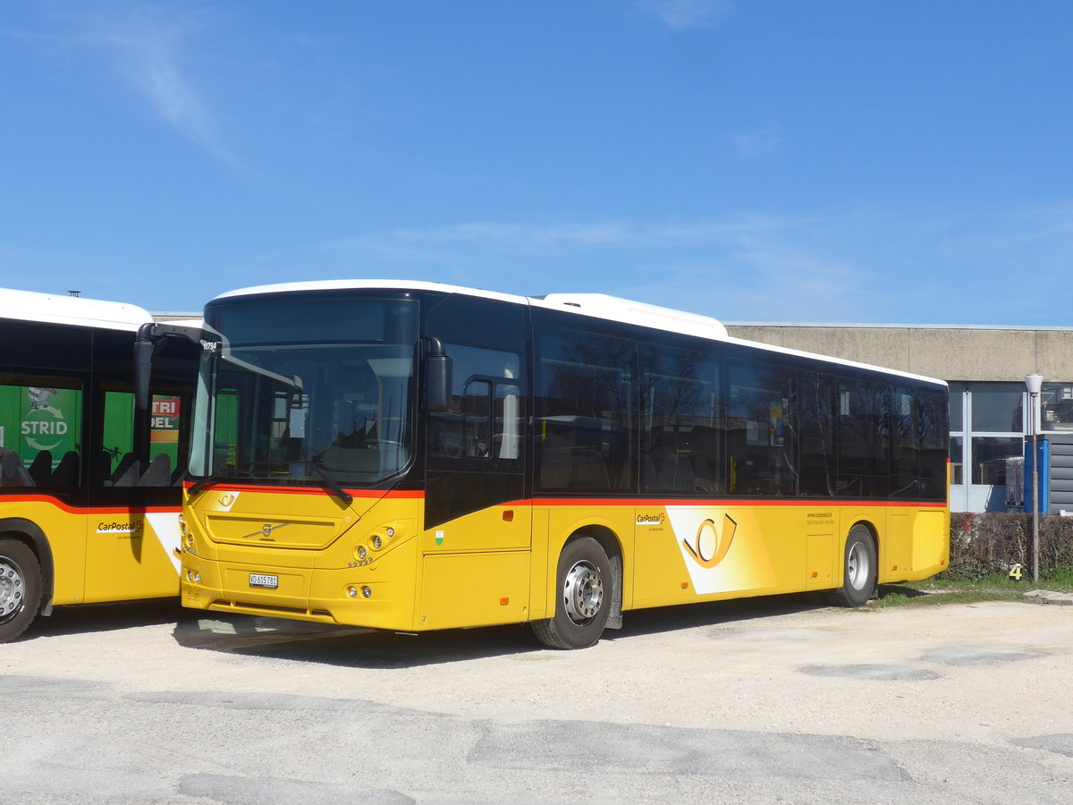 (215'216) - Favre, Avenches - VD 615'781 - Volvo am 15. M�rz 2020 in Yverdon, Postgarage