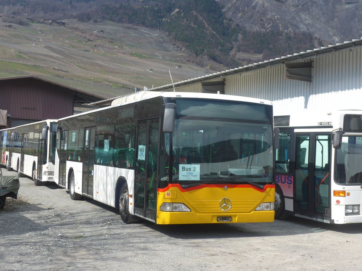 (215'310) - Buchard, Leytron - Nr. 61 - Mercedes (ex TPM Morges Nr. 60; ex TPL Lugano Nr. 3) am 20. M�rz 2020 in Leytron, Garage