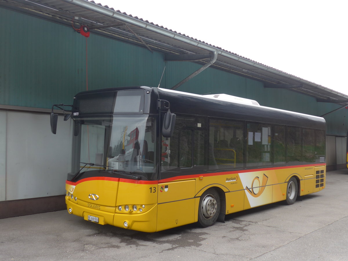 (215'383) - PostAuto Bern - Nr. 13/BE 668'920 - Solaris (ex Klopfstein, Laupen Nr. 13) am 22. M�rz 2020 in Laupen, Garage