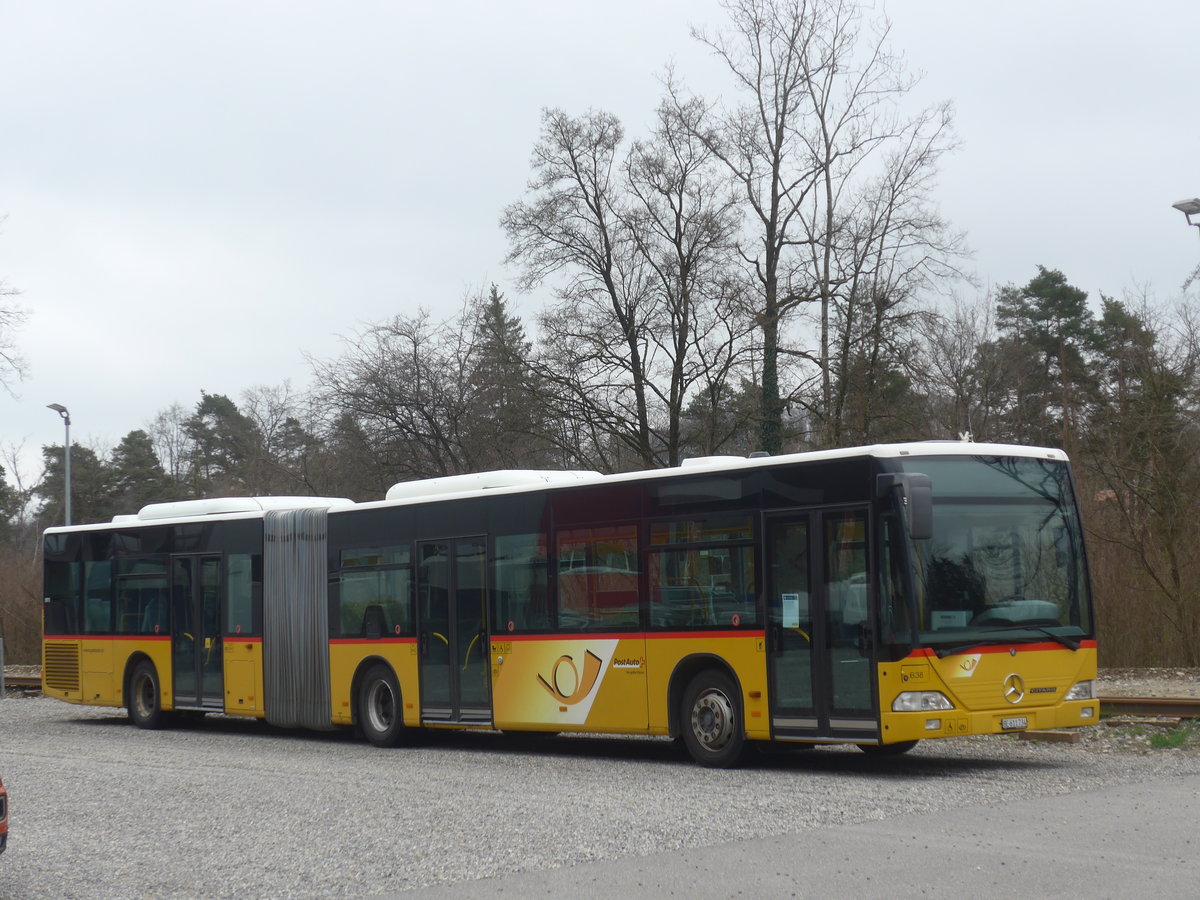 (215'384) - PostAuto Bern - Nr. 638/BE 611'734 - Mercedes am 22. M�rz 2020 in Laupen, Garage