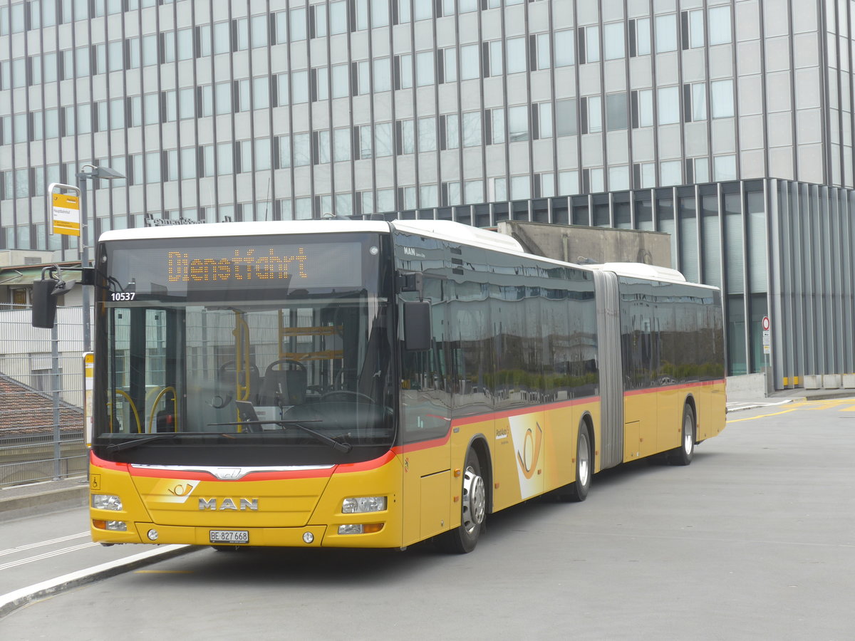 (215'455) - PostAuto Bern - Nr. 668/BE 827'668 - MAN am 22. M�rz 2020 in Bern, Postautostation