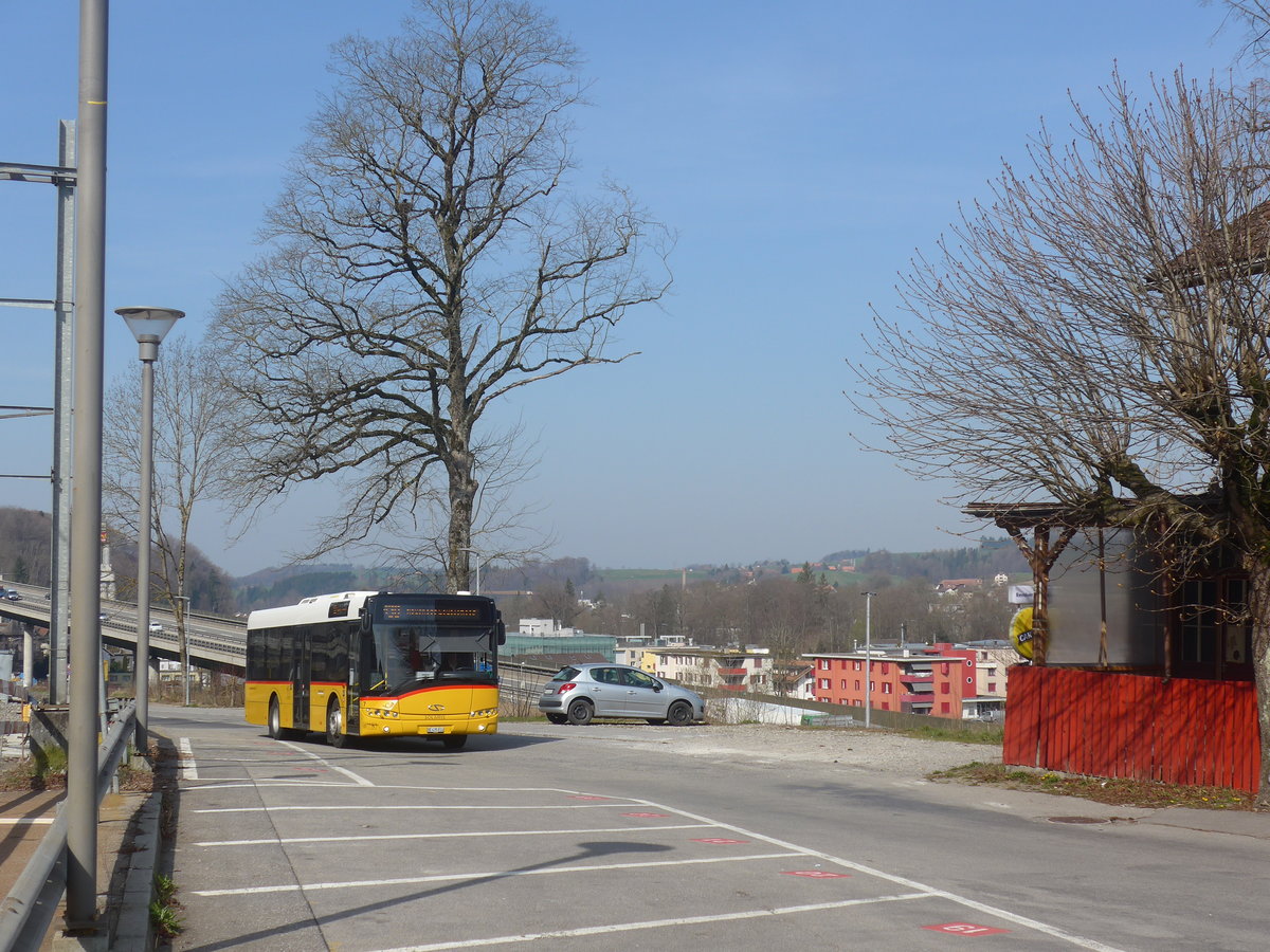 (215'574) - PostAuto Bern - Nr. 7/BE 435'814 - Solaris (ex Lengacher, Wichtrach Nr. 4) am 27. M�rz 2020 beim Bahnhof Flamatt