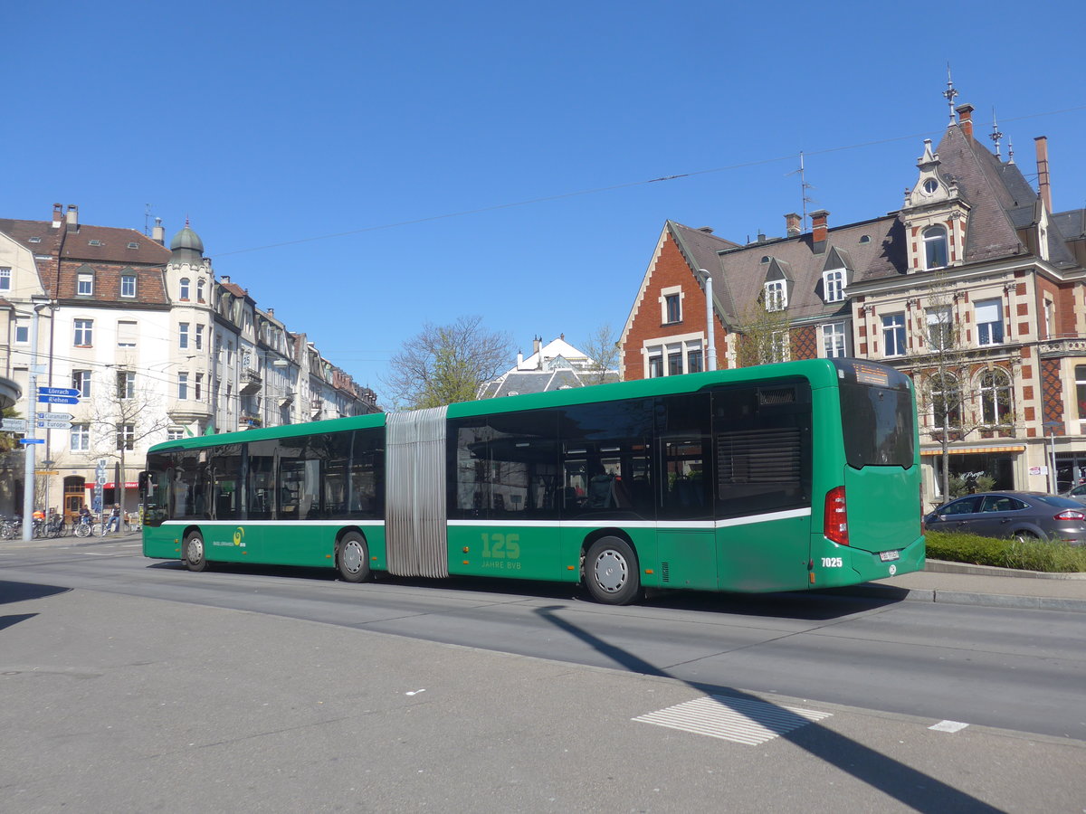 (215'731) - BVB Basel - Nr. 7025/BS 99'325 - Mercedes am 31. M�rz 2020 in Basel, Wettsteinplatz