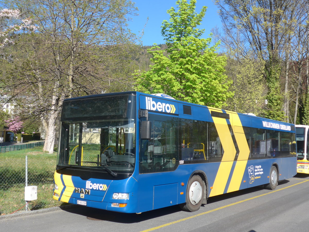 (216'050) - STI Thun - Nr. 128/BE 800'128 - MAN am 14. April 2020 bei der Schiffl�ndte Thun