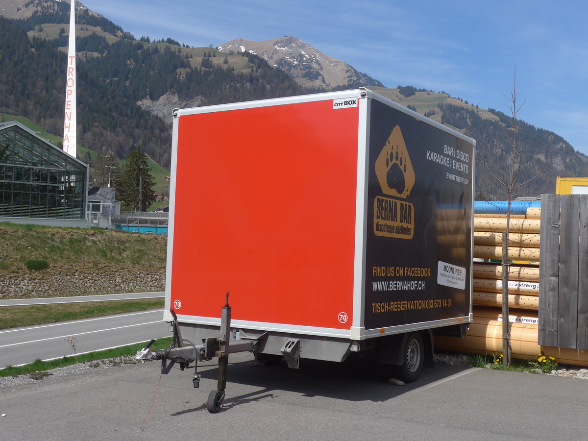 (216'133) - AFA Adelboden - Nr. 70/BE 592'352 - Niederhauser Gep�ckanh�nger am 16. April 2020 in Frutigen, Garage