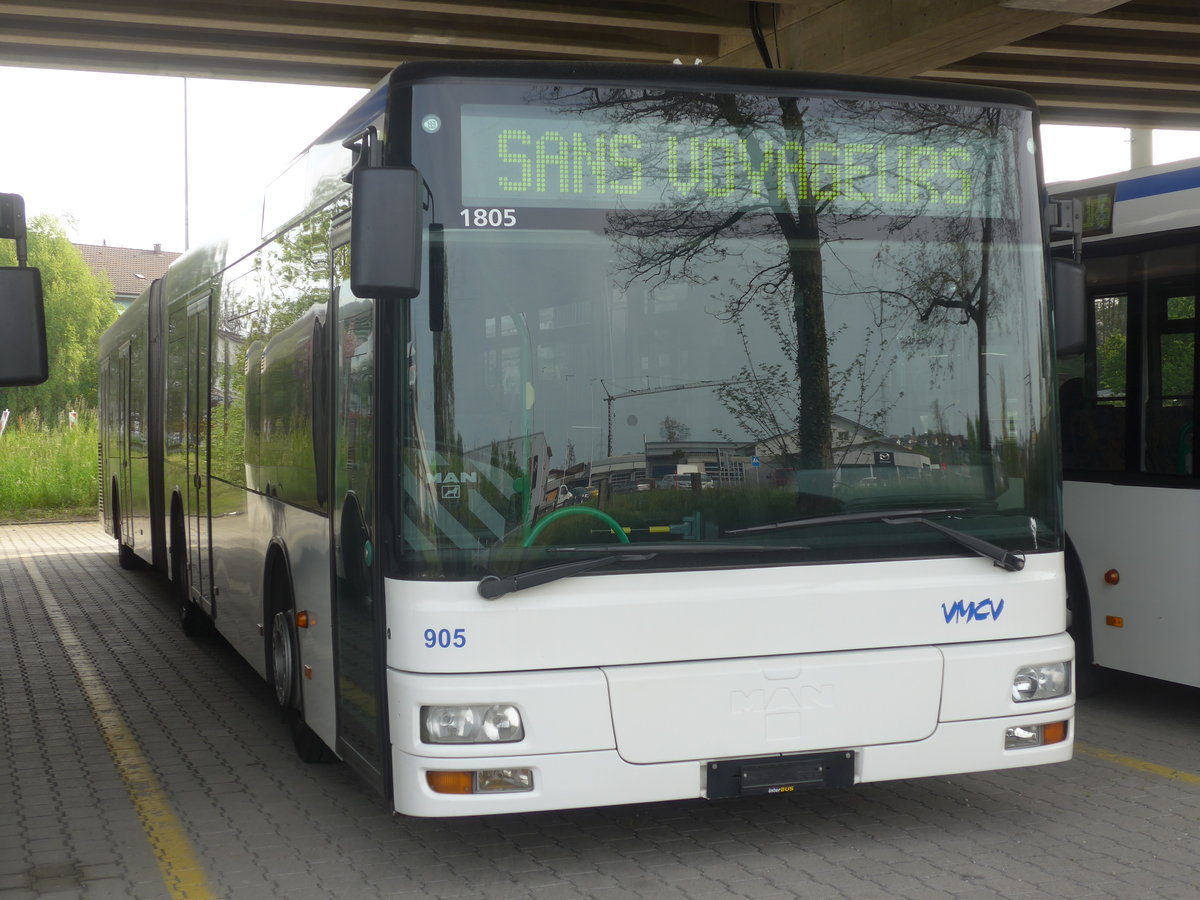 (216'263) - VMCV Clarens - Nr. 905 - MAN (ex transN, La Chaux-de-Fonds Nr. 245; ex TN Neuch�tel Nr. 245) am 19. April 2020 in Kerzers, Murtenstrasse