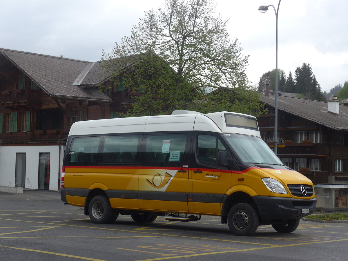 (216'504) - PostAuto Wallis - VS 243'885 - Mercedes am 26. April 2020 beim Bahnhof Gstaad (Einsatz K�bli)