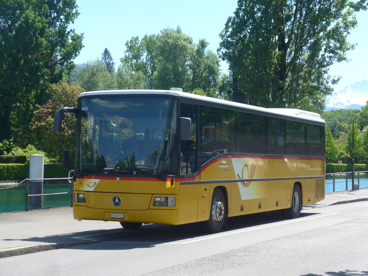 (216'782) - CarPostal Ouest - VD 548'723 - Mercedes am 4. Mai 2020 bei der Schiffl�ndte Thun