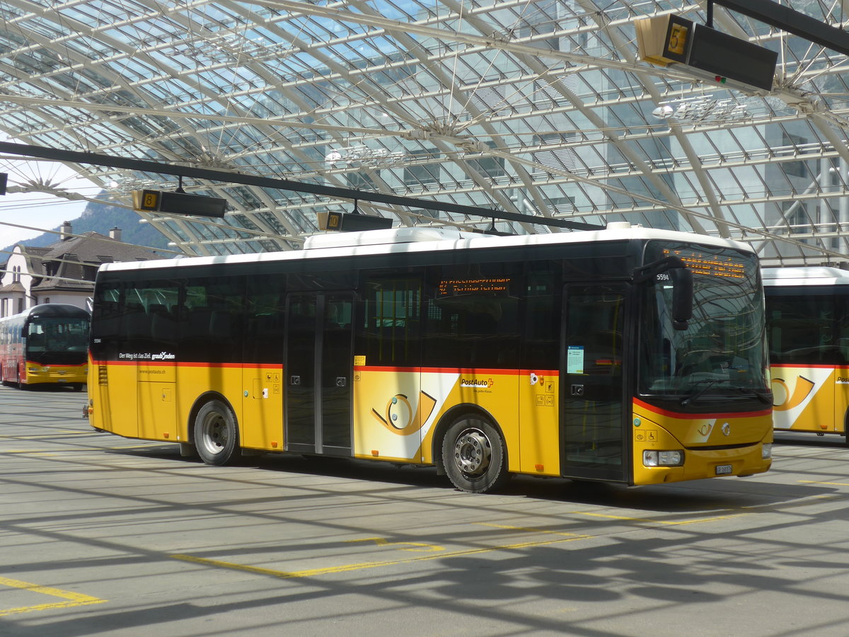 (217'221) - PostAuto Graub�nden - GR 168'876 - Irisbus am 23. Mai 2020 in Chur, Postautostation