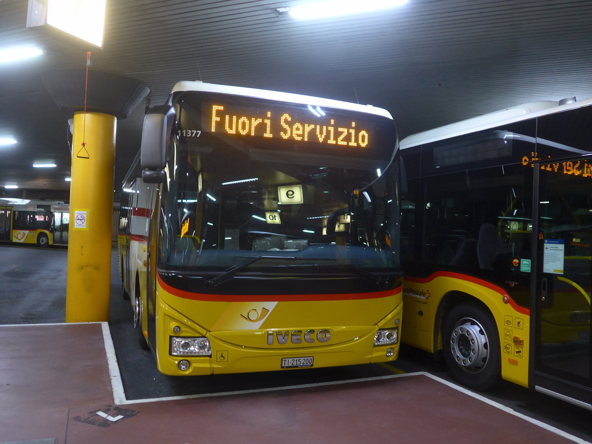(217'301) - AutoPostale Ticino - TI 215'200 - Iveco (ex Vorf�hrfahrzeug) am 24. Mai 2020 in Lugano, Postautostation