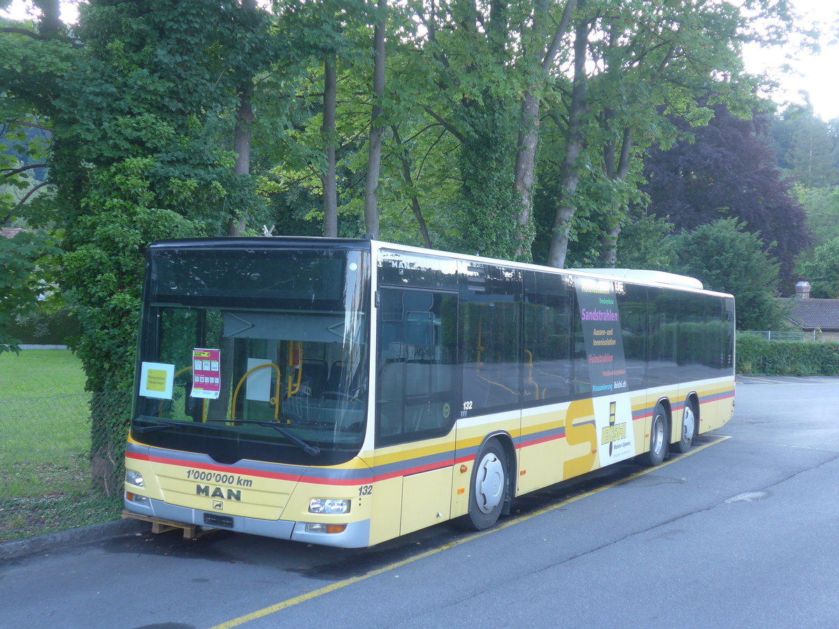 (218'060) - STI Thun - Nr. 132 - MAN am 21. Juni 2020 bei der Schiffl�ndte Thun