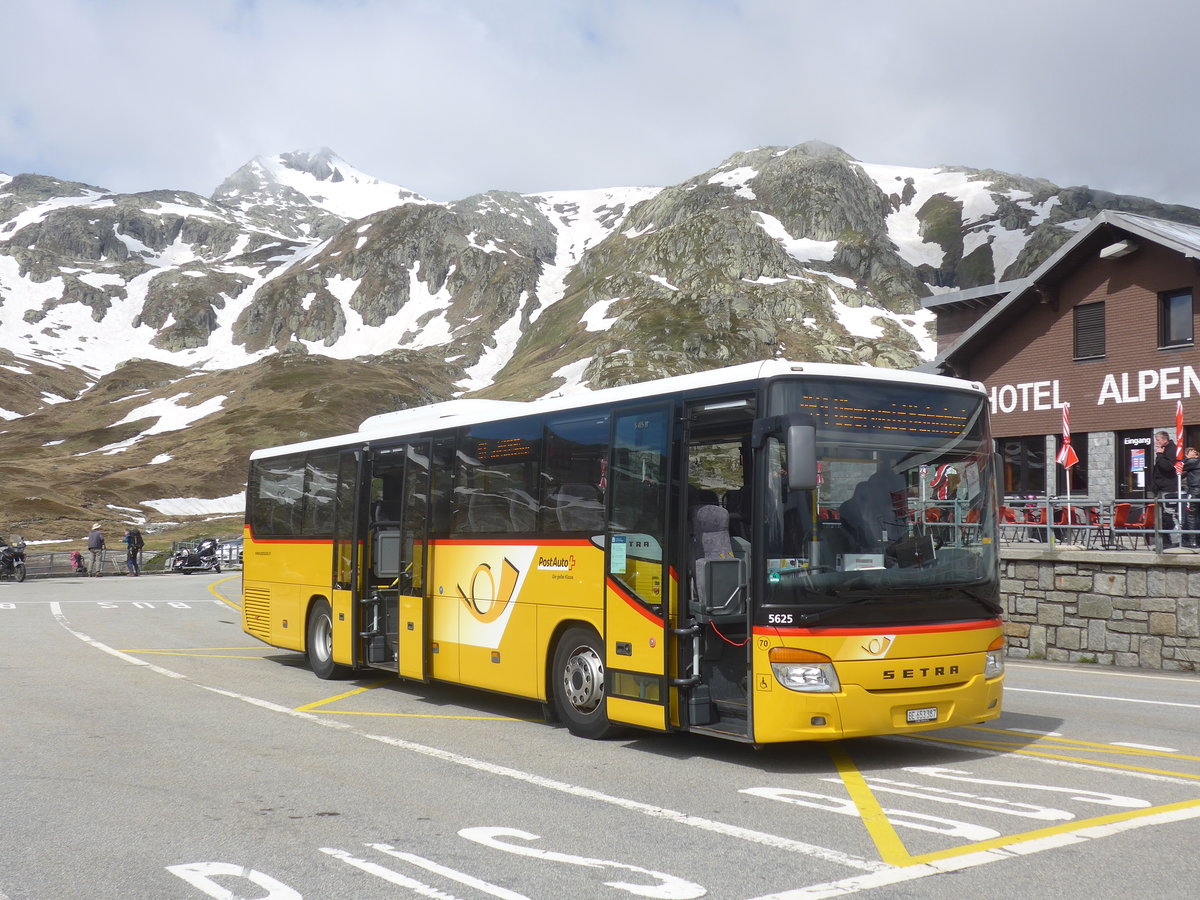 (218'076) - PostAuto Bern - Nr. 70/BE 653'387 - Setra am 21. Juni 2020 in Grimsel, Passh�he