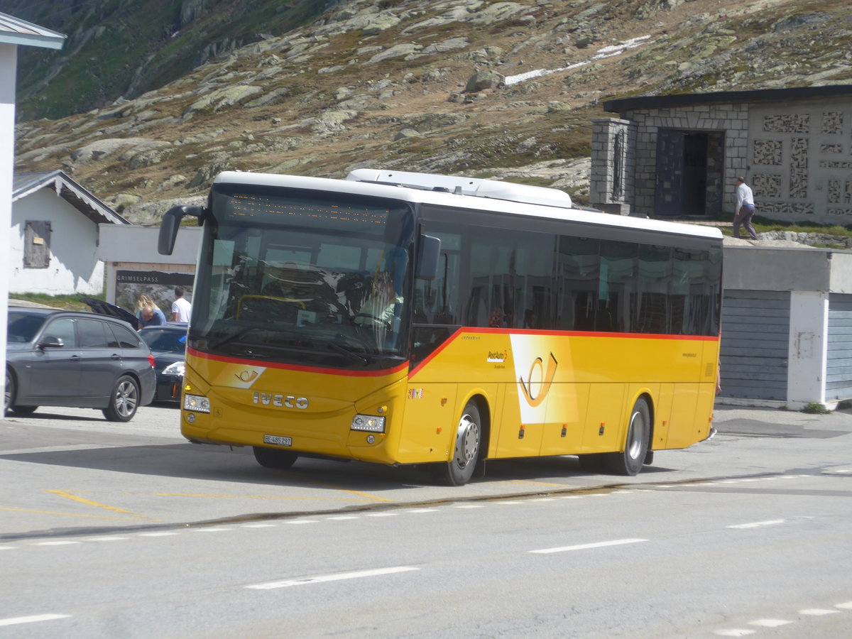 (218'083) - PostAuto Bern - BE 485'297 - Iveco am 21. Juni 2020 in Grimsel, Passh�he