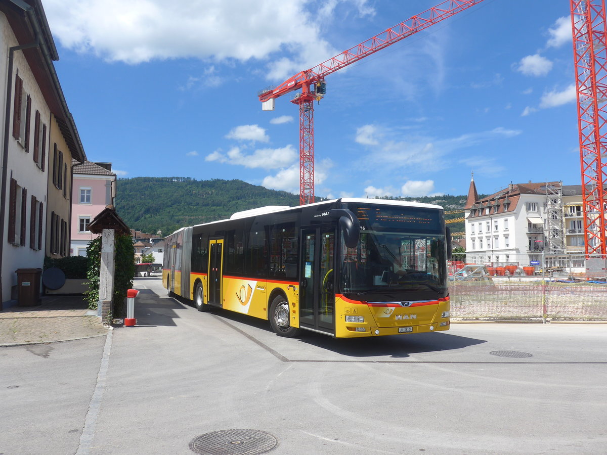 (218'379) - CarPostal Ouest - JU 36'104 - MAN am 4. Juli 2020 beim Bahnhof Del�mont