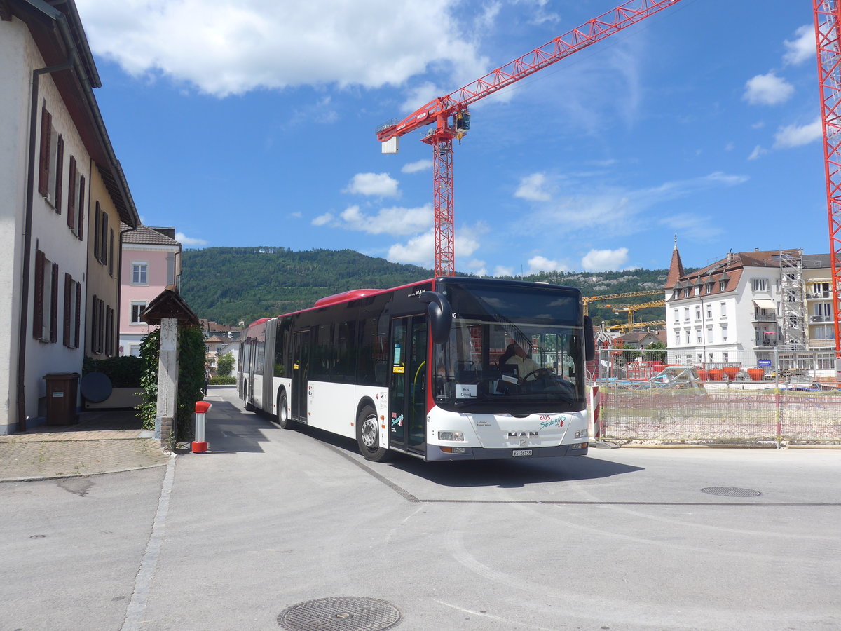 (218'380) - PostAuto Wallis - Nr. 61/VS 26'738 - MAN (ex Lathion, Sion Nr. 61) am 4. Juli 2020 beim Bahnhof Del�mont
