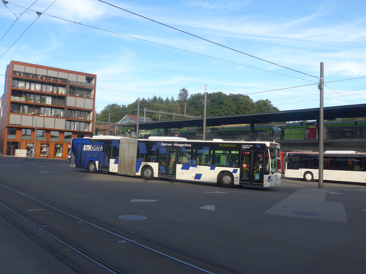(218'441) - Welti-Furrer, Bassersdorf - Nr. 72/ZH 713'672 - Mercedes (ex Nr. 12; ex VBRF Regensdorf Nr. 12) am 4. Juli 2020 beim Bahnhof Bern Br�nnen Westside