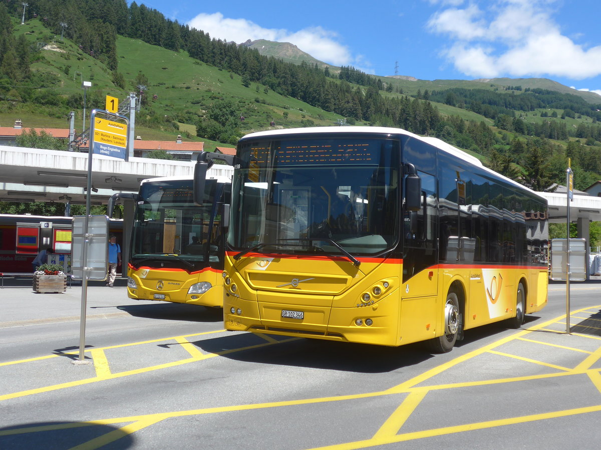 (218'484) - PostAuto Graub�nden - GR 102'346 - Volvo am 5. Juli 2020 beim Bahnhof Scuol-Tarasp
