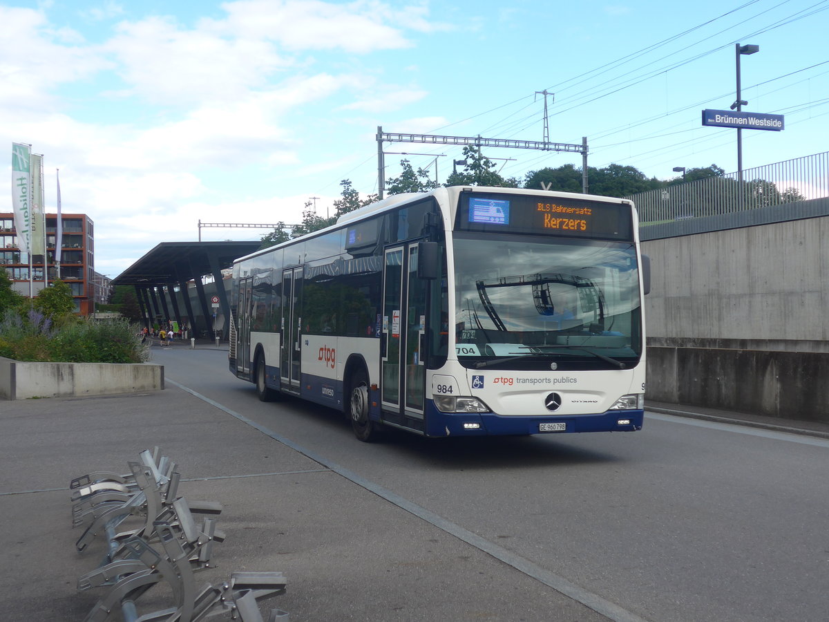 (218'581) - Gen�ve-Tours, Gen�ve - Nr. 984/GE 960'798 - Mercedes am 6.Juli 2020 beim Bahnhof Bern Br�nnen Westside