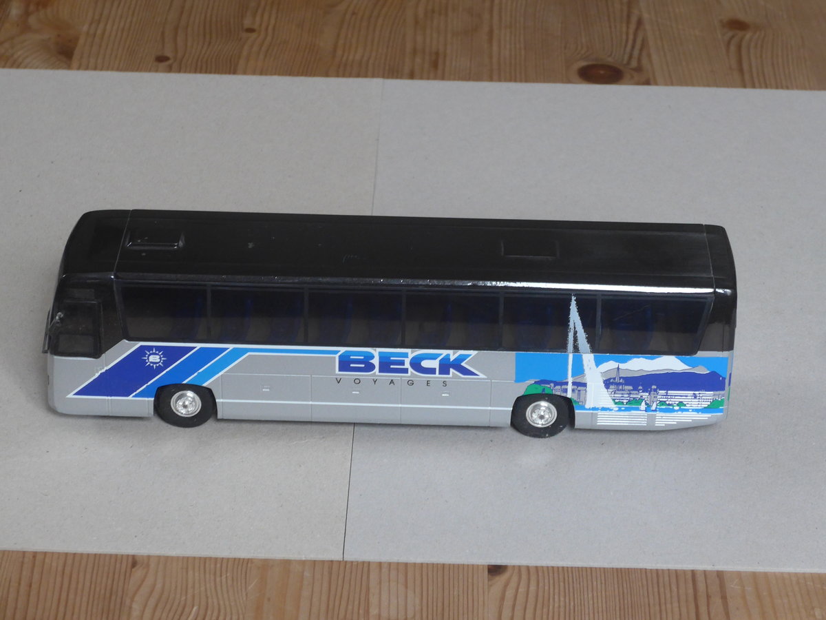 (218'717) - Beck, Gen�ve - Renault am 13. Juli 2020 in Thun (Modell)