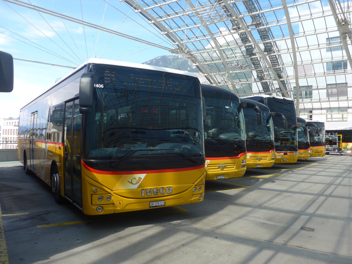 (219'757) - PostAuto Graub�nden - GR 179'720 - Iveco am 16. August 2020 in Chur, Postautostation