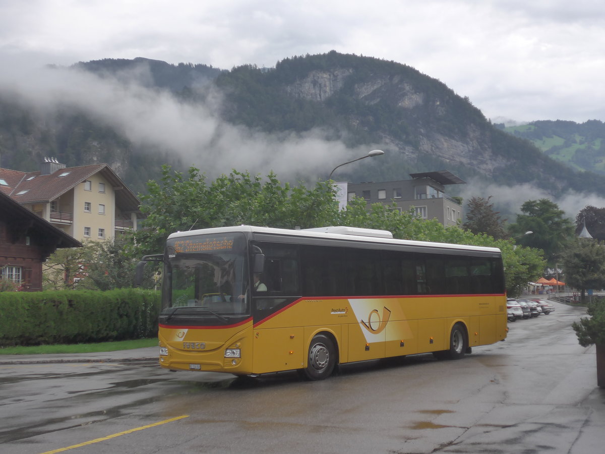 (219'868) - Fl�ck, Brienz - Nr. 9/BE 156'358 - Iveco am 22. August 2020 in Meiringen, Postautostation