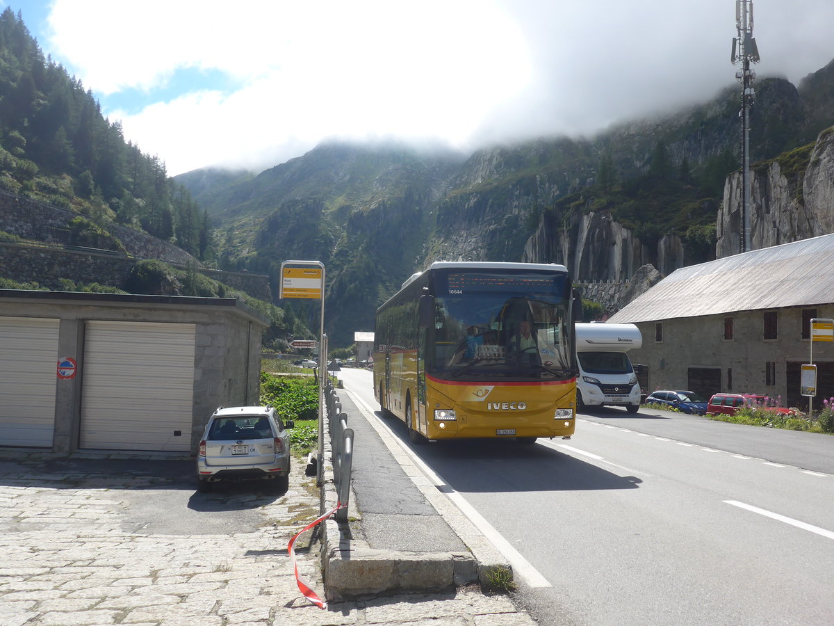 (219'979) - Fl�ck, Brienz - Nr. 9/BE 156'358 - Iveco am 22. August 2020 in Gletsch, Post