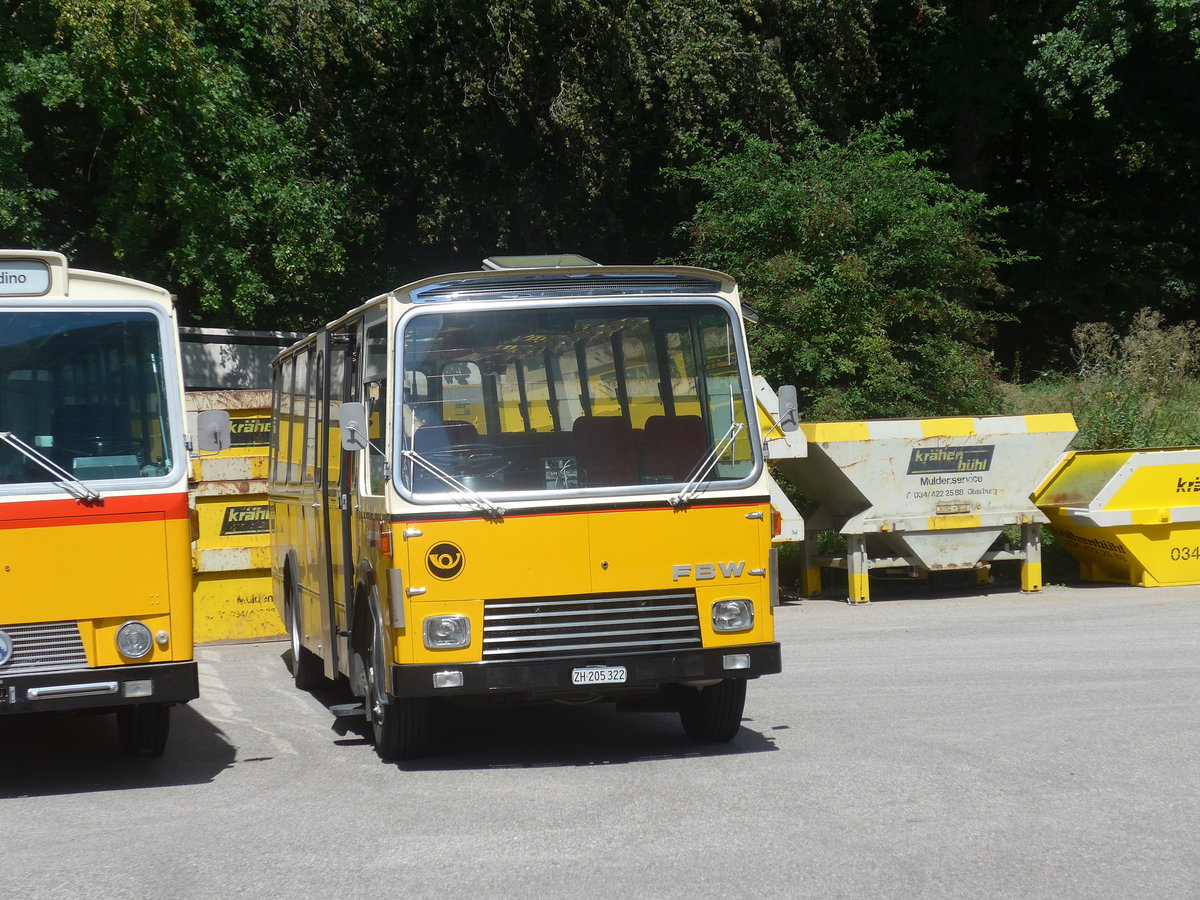 (220'095) - Wittig, N�rensdorf - ZH 205'322 - FBW/FHS (ex Tiemann, Oetwil Nr. 6; ex B�tra, Birr Nr. 28; ex Autocca, Visp; ex P 24'186) am 23. August 2020 in Burgdorf, �kihof Ziegelgut