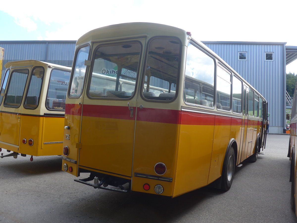 (220'117) - Gast, Wimmis - Saurer/T�scher (ex HPTrans, Thusis; ex Mauerhofer, Worb; ex Erni, Schupfart Nr. 3; ex P 24'636) am 23. August 2020 in Burgdorf, �kihof Ziegelgut