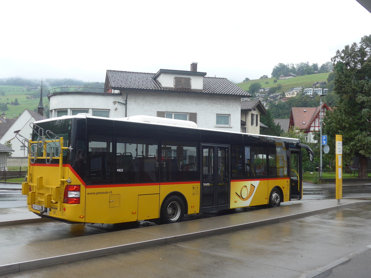 (220'198) - PostAuto Zentralschweiz - Nr. 7/OW 10'040 - MAN/G�ppel (ex Dillier, Sarnen Nr. 7) am 29. August 2020 beim Bahnhof Sarnen