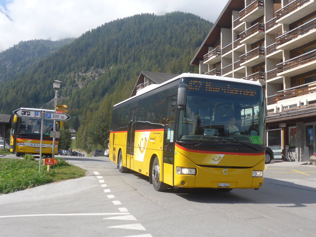 (220'488) - TSAR, Sierre - VS 76'245 - Irisbus am 6. September 2020 in Grimentz, T�l�cabine