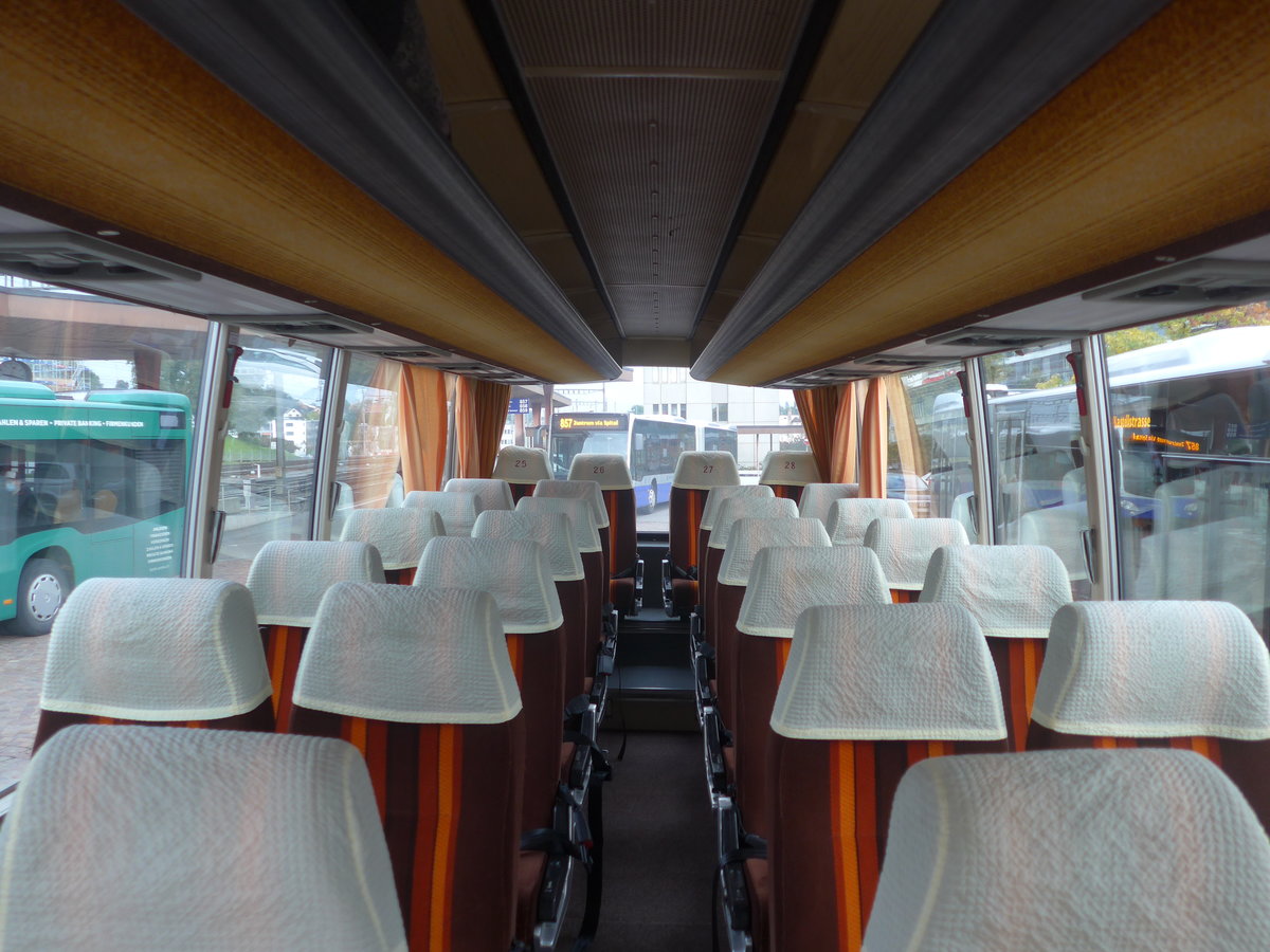 (221'799) - Biegger, Uster - Nr. 31/GL 1946 - Setra (ex AFA Adelboden Nr. 31; ex AFA Adelboden Nr. 10; ex Fr�hlich, Z�rich) am 12. Oktober 2020 beim Bahnhof Wetzikon (Innenaufnahme)