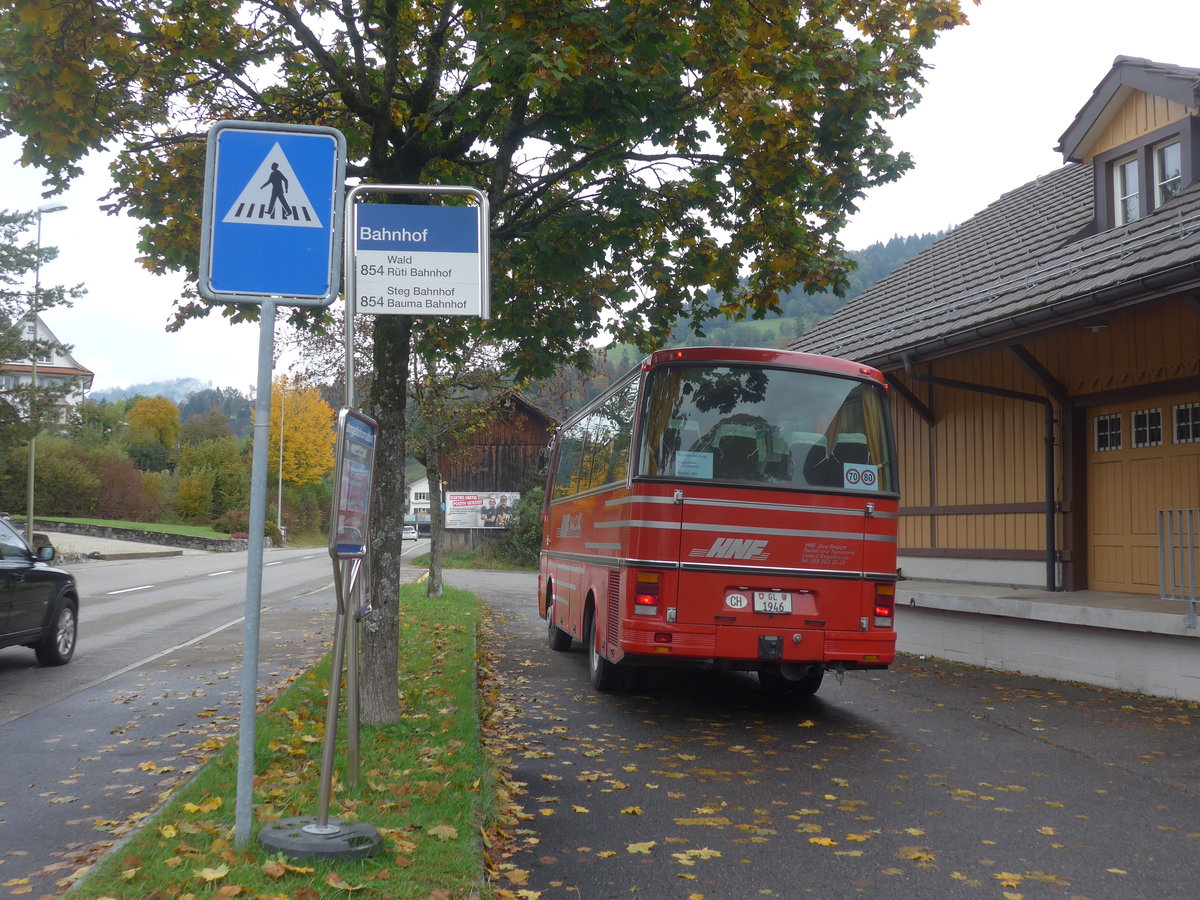 (221'818) - Biegger, Uster - Nr. 31/GL 1946 - Setra (ex AFA Adelboden Nr. 31; ex AFA Adelboden Nr. 10; ex Fr�hlich, Z�rich) am 12. Oktober 2020 beim Bahnhof Gibswil