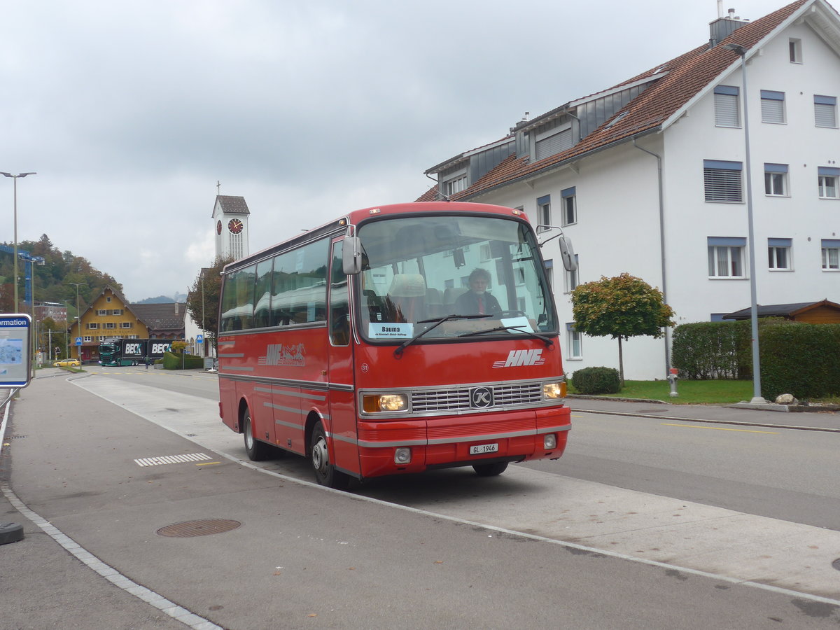 (221'829) - Biegger, Uster - Nr. 31/Gl 1946 - Setra (ex AFA Adelboden Nr. 31; ex AFA Adelboden Nr. 10; ex Fr�hlich, Z�rich) am 12. Oktober 2020 beim Bahnhof Bauma
