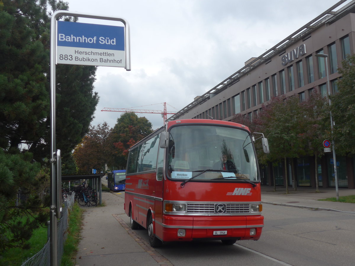 (221'889) - Biegger, Uster - Nr. 31/GL 1946 - Setra (ex AFA Adelboden Nr. 31; ex AFA Adelboden Nr. 10; ex Fr�hlich, Z�rich) am 12. Oktober 2020 beim Bahnhof Wetzikon