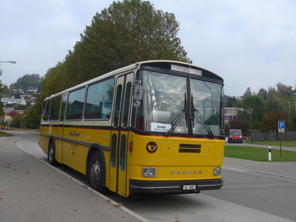 (221'956) - Biegger, Uster - Nr. 9/GL 1802 - Saurer/R&J (ex P 24'366) am 18. Oktober 2020 beim Bahnhof B�retswil
