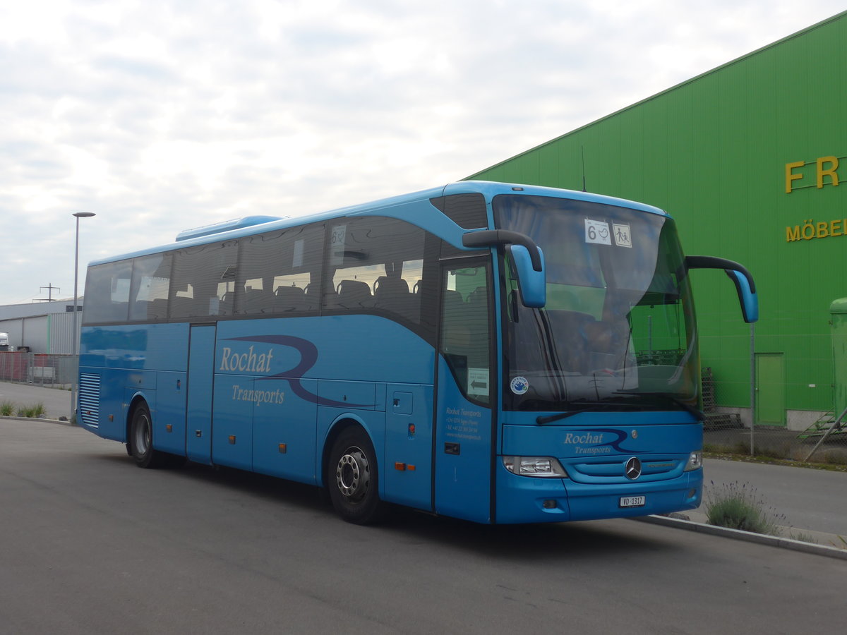 (222'046) - Rochat, Signy - VD 1317 - Mercedes am 18. Oktober 2020 in Kerzers, Interbus