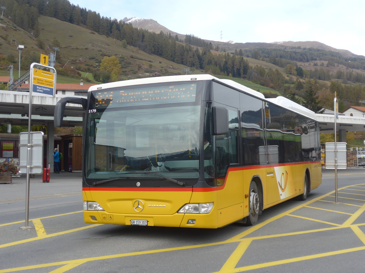(222'157) - PostAuto Graub�nden - GR 159'302 - Mercedes am 20. Oktober 2020 beim Bahnhof Scuol-Tarasp